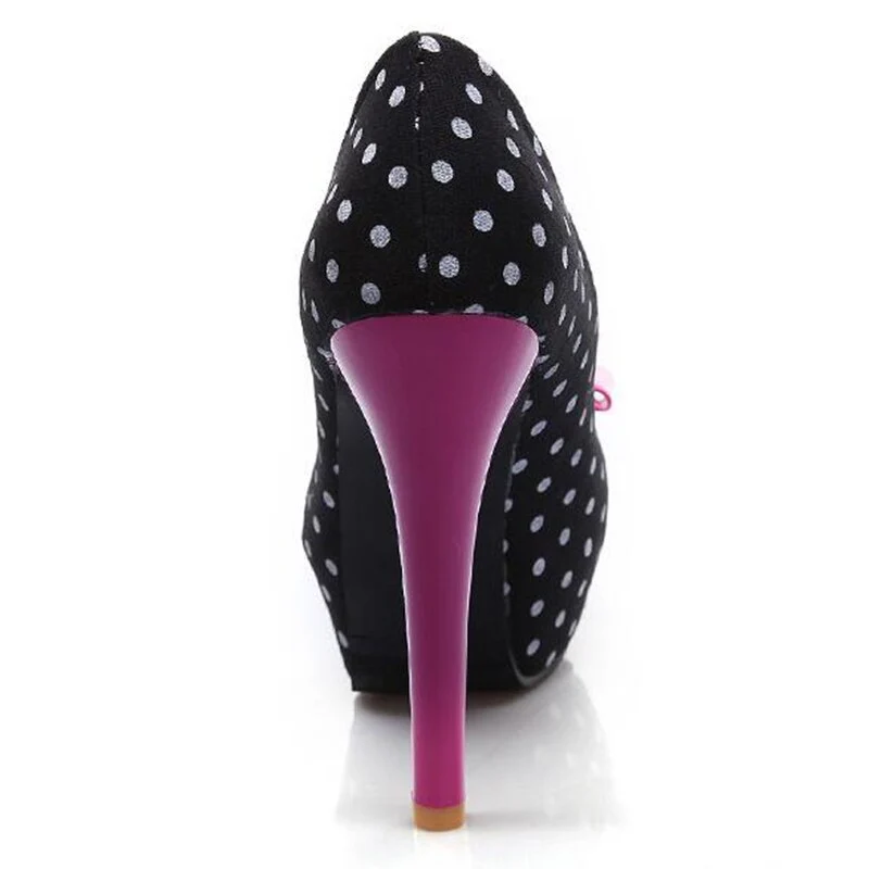 Chaussures Pin-Up Pois Noir - Image 3