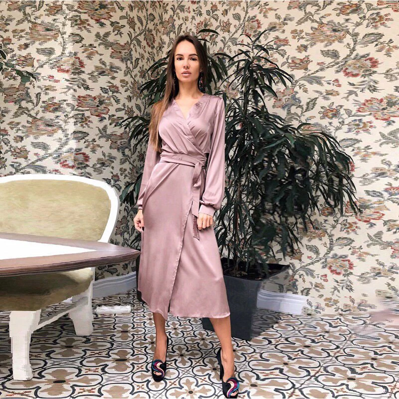 Robe Vintage <br> Soie Mi-Longue - Image 3